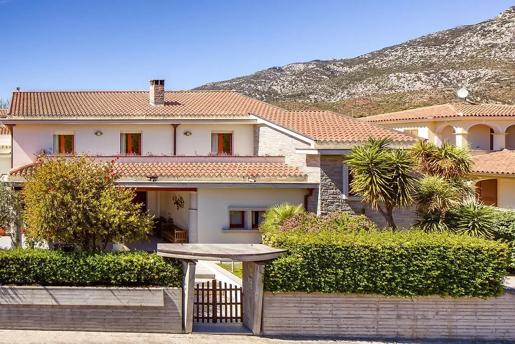 Apartment Orosei Home Holidays - Rimediu Italy